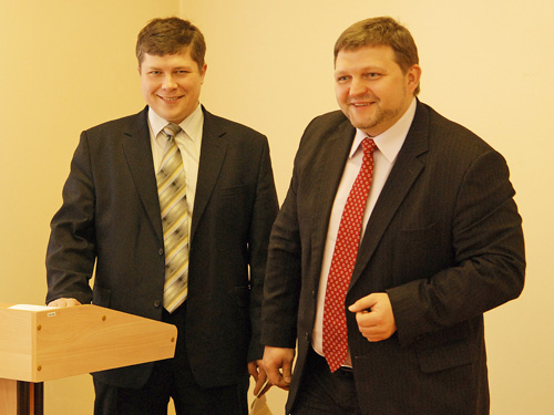 �.�.�������, �.�.����� . 